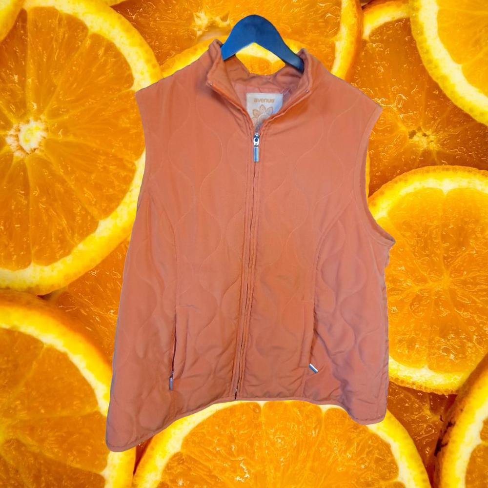 Avenue Orange Quilted Full Zip‎ Vest Size 14/16
